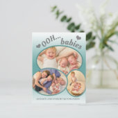 可愛い王ベビーツインフォトティール（緑がかった色）誕生のお知らせ 案内ポストカード (スタンド正面)