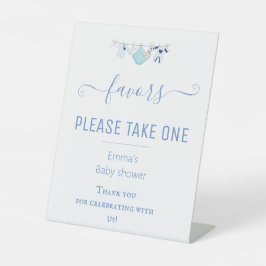 可愛い男の子の青は赤ちゃんシャワーテーブルの看板を好む 台座サイン