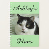 可愛い白黒パーソナライズされた猫 プランナー手帳 (正面)