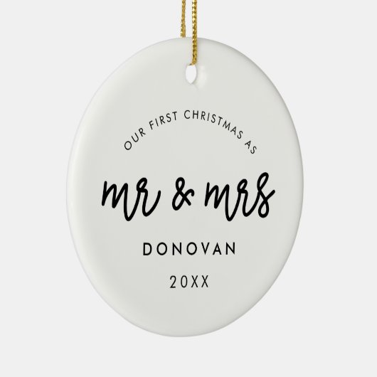 可愛い私たちの初めてのクリスマス結婚の写真 セラミックオーナメント (右)