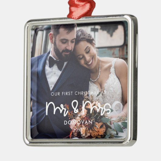 可愛い私たちの初めてのクリスマス結婚の写真 メタルオーナメント (左)