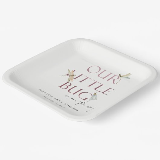 可愛い私たちの小さな虫ピンクのトンボの赤ちゃんシャワー ペーパープレート (傾斜あり)