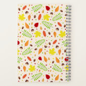 可愛い秋のカラフル葉とナッツ ノートブック (裏面)