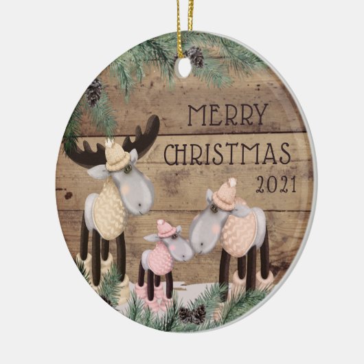 可愛い素朴鹿ファミリー写真木松セラミックまたは セラミックオーナメント (左)