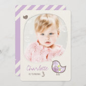 可愛い紫色のダマスクの鳥の女の子フォトバースデーパーティー 招待状 (正面/裏面)