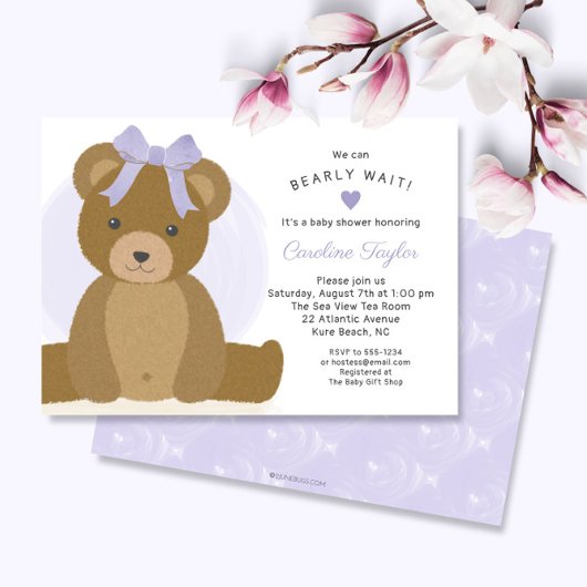 可愛い紫色の弓ガール赤ちゃんシャワー付きテディベア 招待状