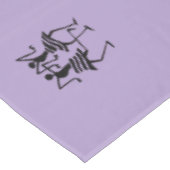 可愛い紫色の黒いシルエットお祝い テーブルクロス (アングル)