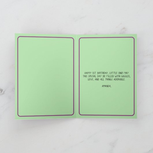 可愛い緑と紫の恐竜の少年1st誕生日 カード (内部)