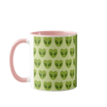 可愛い緑のハート形のエイリアングリフにあなたの名前