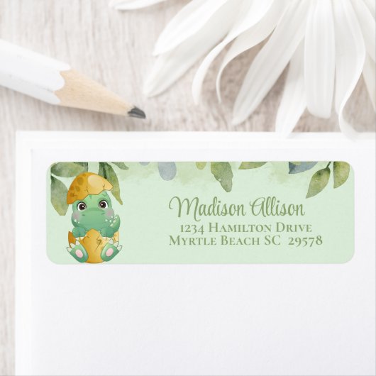 可愛い緑の恐竜の男の子の赤ちゃんシャワー ラベル (インサイチュ)