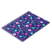 可愛い花柄の背景 ノートブック (左側)