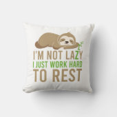 可愛い茶色のナマケモノ私は怠惰ではない クッション (正面)