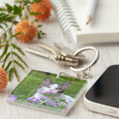 可愛い虎猫と白い子猫の花KeyChain キーホルダー (正面右)