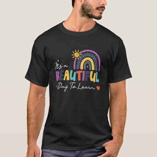 可愛い虹のボホスタイルを学ぼう 今日は素敵な日 Tシャツ (正面)