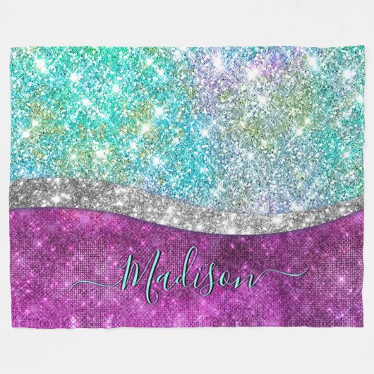 可愛い虹色パープルティール(緑がかった色)フェイクグリッターモノグラム フリースブランケット (正面(横))