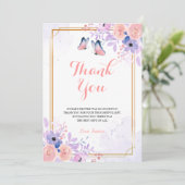可愛い蝶パープルピンクフローラガールベビーシャワー サンキューカード (スタンド正面)