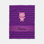 可愛い豚パーソナライズされた紫色の山羊の名前 フリースブランケット (正面)
