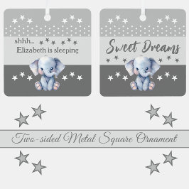 可愛い象shhh追加の名前が眠っている灰色 メタルオーナメント