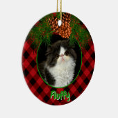 可愛い赤い黒い格子柄のピネコーンペット写真テンプレート セラミックオーナメント (右)