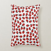 可愛い赤と黒のラディバグパターン アクセントクッション (正面(垂直))