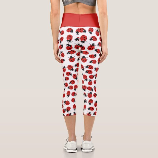 可愛い赤と黒のラディバグパターン カプリレギンス (裏面)