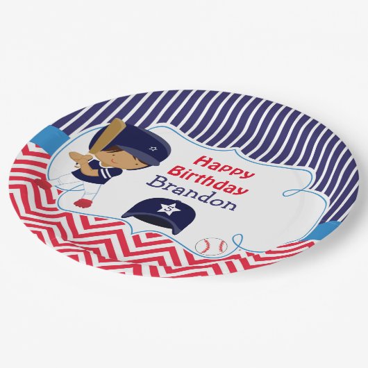 可愛い野球アフリカ系アメリカ人男の子の誕生日パーティー ペーパープレート (アングル)