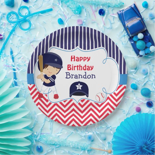 可愛い野球ダークヘアボーイバースデーパーティー ペーパープレート (パーティー)