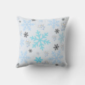 可愛い雪だるまと薄青色の雪片 クッション (裏面)