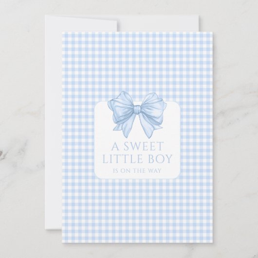 可愛い青いギンガムリボン弓リボンアーチ男の赤ちゃんシャワー 招待状 (裏面)