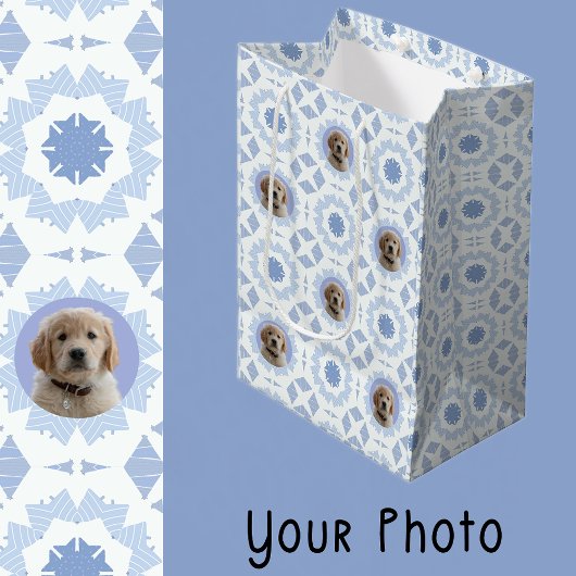 可愛い青い白いクリスマスドッグラバーペットママのプレゼント ミディアムペーパーバッグ