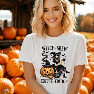 可愛い魔女の淹れコーヒー版ハロウィーンTシャツ Tシャツ