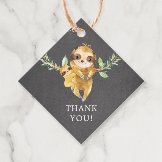 可愛い黒板ナマケモノ赤ちゃんシャワー フェイバータグ (正面)