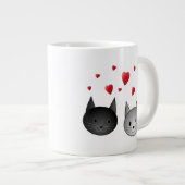 可愛い黒猫とグレー猫、ハート。 ジャンボコーヒーマグカップ (正面右)
