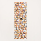 可愛い黒猫のオレンジ色の猫ペット継ぎ目なし柄 ヨガマット (正面)