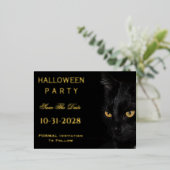 可愛い黒猫の目がデートを救うパーティーハロウィン 箔シーズンポストカード (立ち正面)