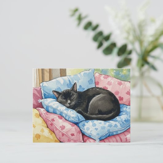 可愛い黒眠り猫ピロー葉書 ポストカード (スタンド正面)