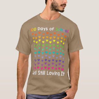 可愛い100日の学校と愛し続けるハート Tシャツ