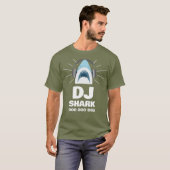 可愛いDJベビーシャーク子供用ヘッドフォン付き Tシャツ (正面フル)