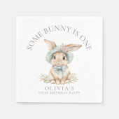 可愛いSome Bunnyは1歳の誕生日パーティー スタンダードカクテルナプキン (正面)