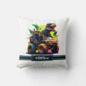 可愛いTレックス乗馬モンスタートラック恐竜の名前 クッション (正面)