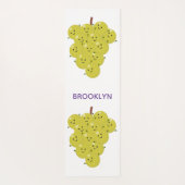 可愛おもしろいいブドウ漫画イラストレーション ヨガマット (裏面)