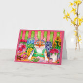 可愛おもしろいい子猫の花あいさつカード カード (黄色い花)