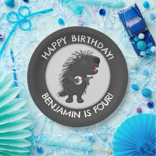 可愛おもしろいい山パーソナライズされた松の誕生漫画 ペーパープレート (パーティー)