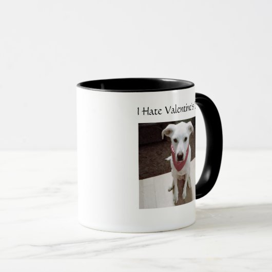 可愛おもしろいい犬のバレンタインデーのブラックマグカップの写真 マグカップ (正面右)