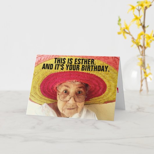 可愛おもしろいい老婦人のための誕生日カード カード (黄色い花)