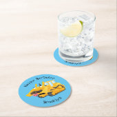 可愛おもしろいい黄色のブルドーザーのキャラクター ラウンドペーパーコースター (インサイチュ)