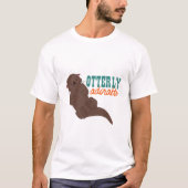 可愛おもしろいらしいカワウソの動物 Tシャツ (正面)