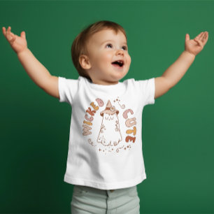 可愛すごいいベビーハロウィーン「悪かわいい」 ベビーTシャツ