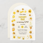 可愛らしいハニービーをテーマにした誕生日 招待状 (正面/裏面)