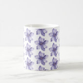 可愛らしい紫色の花 コーヒーマグカップ (中央)